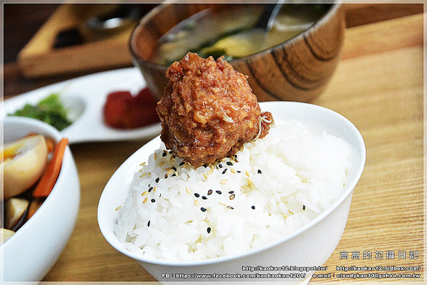 永心鳳茶 Tea & Cake Selection Bar:【高雄】苓雅區。Yonshin Tea 永心鳳茶《精緻茶與茶食選品店》