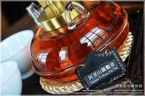 永心鳳茶 Tea & Cake Selection Bar:【高雄】苓雅區。Yonshin Tea 永心鳳茶《精緻茶與茶食選品店》