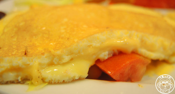 早安安漢堡早午餐:呷飽祙【台北松山・早安安漢堡早午餐】喔嗨喲