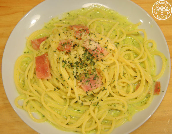 早安安漢堡早午餐:呷飽祙【台北松山・早安安漢堡早午餐】喔嗨喲