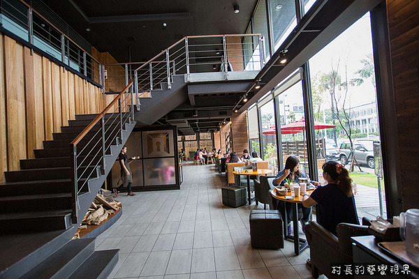 走廊倉廚-Zaolong 貳號倉:【食記】{屏東。屏東市}走時尚工業風格的貳號倉~走廊倉廚