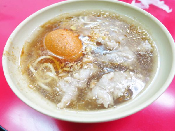 【三重美食】文化北路肉羹麵-加1元多一顆魯蛋
