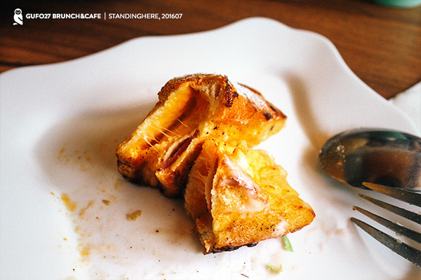 GUFO27 BRUNCH&CAFE:台北_ Gufo27 Brunch&cafe, 大份量早午餐&超夢幻彩虹冰沙、瓶子蛋糕