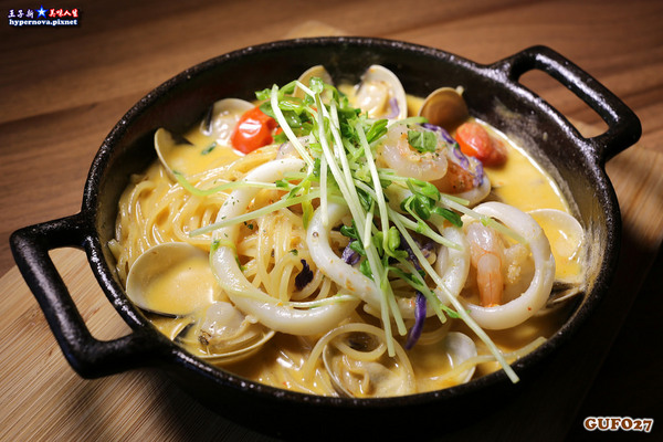 GUFO27 BRUNCH&CAFE:Gufo27庫塔廚房 聖誕餐 草莓季 新菜色隆重推出 中山區美食聚餐跨年餐廳