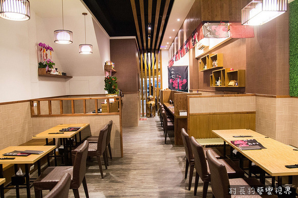 山本堂日式拉麵:【食記】{高雄。鼓山區}山本堂日式拉麵加麵不用錢呷粗飽