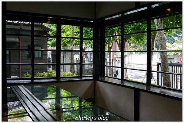 古楝咖啡:捷運忠孝新生站‧古楝咖啡