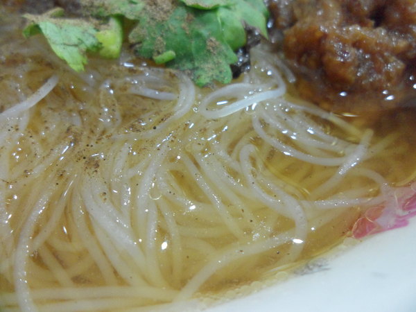 豐原廟東清水排骨麵(大里分店)：【台中大里．口碑卷 】豐原廟東清水排骨麵(大里分店) ☆ 廟東夜市在地美食之分店