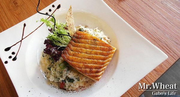 Mr.Wheat 小麥先生創意料理(文平義式館)：【台南】小麥先生(文平義式館) 超美味！主廚排餐～給我吃肉其餘免談！