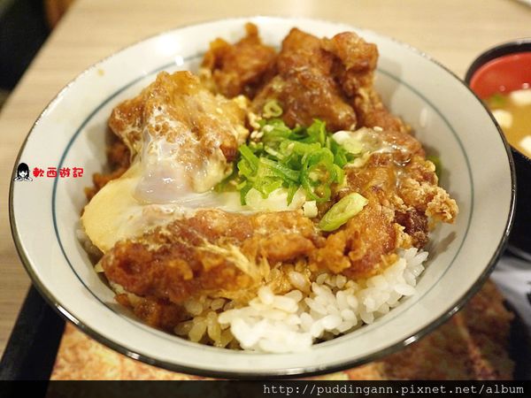 P1380323唐揚親子丼.JPG