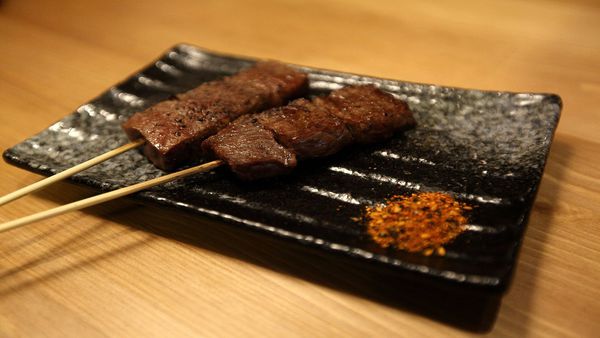 一緒 串燒-酒場：【台北居酒屋】【北捷善導寺站】一緒串燒酒場-炭火燒烤 & 炒功了得．長安東路燒肉/串燒/捷運善導寺站