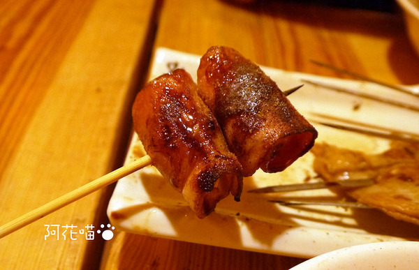 西門內疆精緻串燒:【西門│日式串燒】CP值高!小聚豪飲『西門內疆精緻串燒』
