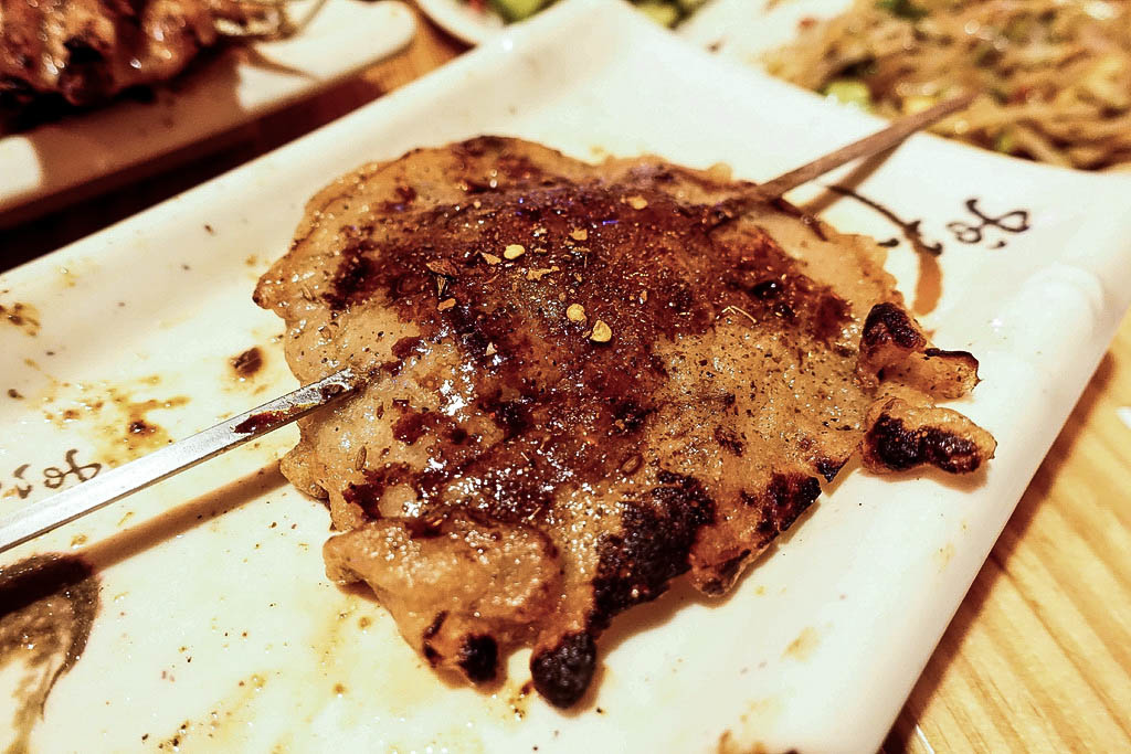 1460267326-590352787_l-1