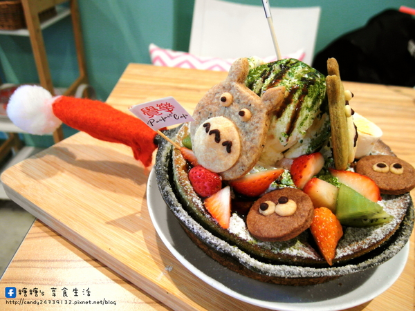 覺樂Parfait Cafe:〖台中│美食〗覺樂Parfait Cafe ❤ 超萌龍貓鐵鍋舒芙蕾抹茶口味新上市~~~吸睛指數再破表!!!!抹茶控的你千萬別錯過!!