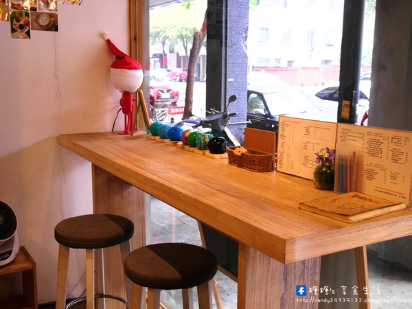 覺樂Parfait Cafe:〖台中│美食〗覺樂Parfait Cafe ❤ 超萌龍貓鐵鍋舒芙蕾抹茶口味新上市~~~吸睛指數再破表!!!!抹茶控的你千萬別錯過!!