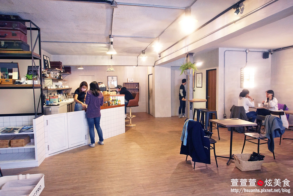 高雄- 44 bit cafe (10).JPG