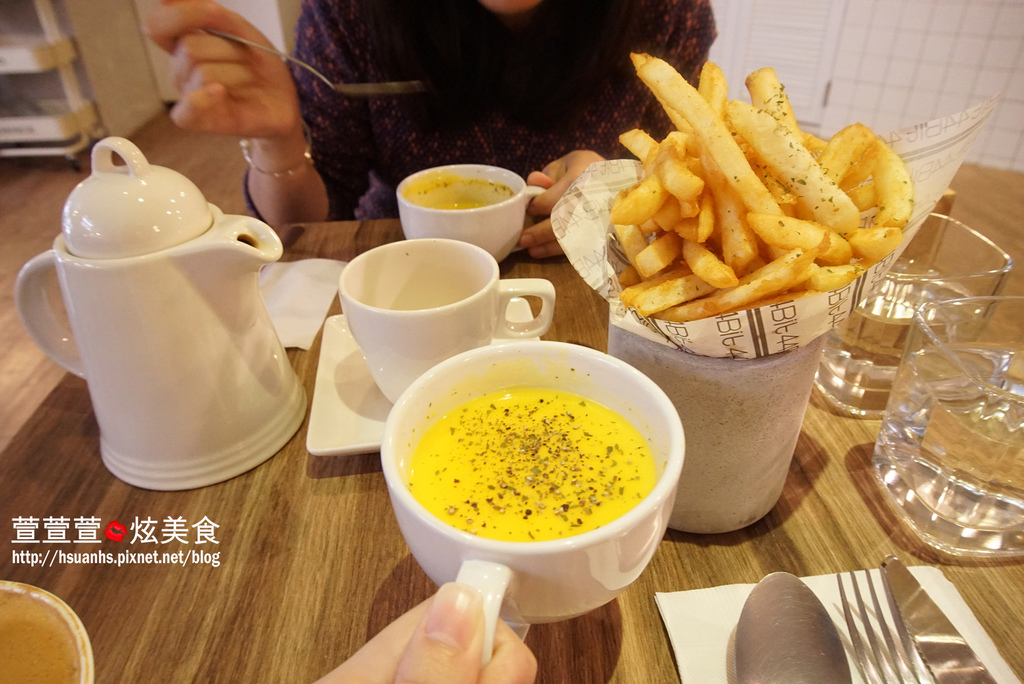 高雄- 44 bit cafe (24).JPG