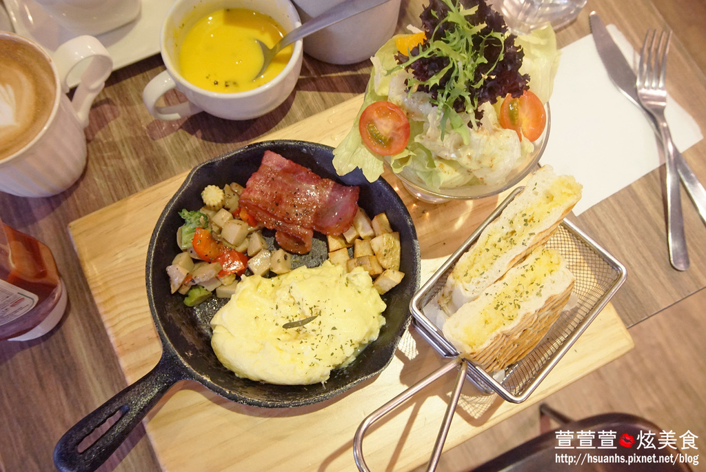 高雄- 44 bit cafe (25).JPG