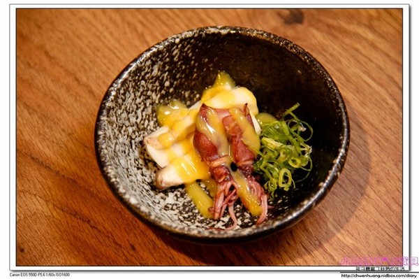 肥猫漁夫 海鮮丼專賣店:【美食♥台北】☼ 肥貓漁夫海鮮丼專賣店 ☼來自東北角新鮮魚貨,美味的海鮮丼飯♥♥