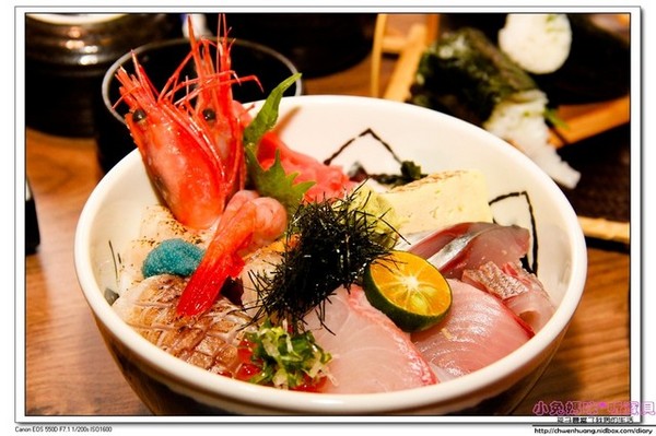 肥猫漁夫 海鮮丼專賣店:【美食♥台北】☼ 肥貓漁夫海鮮丼專賣店 ☼來自東北角新鮮魚貨,美味的海鮮丼飯♥♥