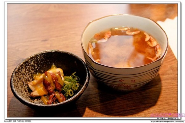 肥猫漁夫 海鮮丼專賣店:【美食♥台北】☼ 肥貓漁夫海鮮丼專賣店 ☼來自東北角新鮮魚貨,美味的海鮮丼飯♥♥