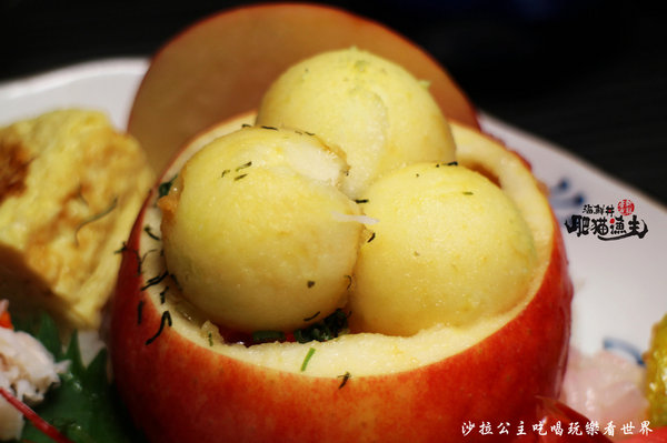 肥猫漁夫 海鮮丼專賣店：晴光商圈~惡魔果實『肥猫漁夫海鮮丼專賣店』阿圖麻油雞旁/捷運中山國小站