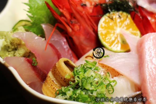 肥猫漁夫 海鮮丼專賣店：台北海鮮丼/一碗飯吃到18種魚『肥猫漁夫海鮮丼專賣店』捷運中山國小站