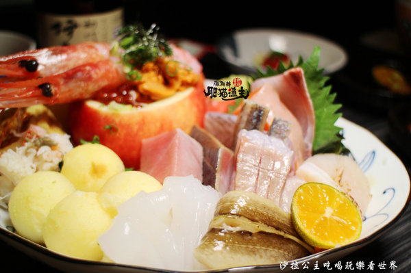 肥猫漁夫 海鮮丼專賣店：晴光商圈~惡魔果實『肥猫漁夫海鮮丼專賣店』阿圖麻油雞旁/捷運中山國小站