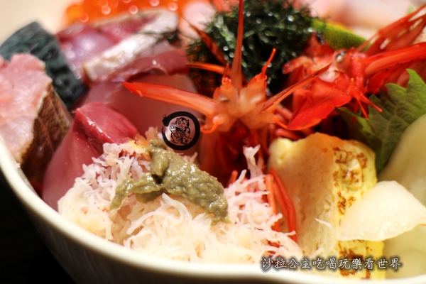 肥猫漁夫 海鮮丼專賣店：台北海鮮丼/一碗飯吃到18種魚『肥猫漁夫海鮮丼專賣店』捷運中山國小站