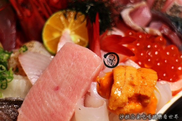 肥猫漁夫 海鮮丼專賣店：台北海鮮丼/一碗飯吃到18種魚『肥猫漁夫海鮮丼專賣店』捷運中山國小站