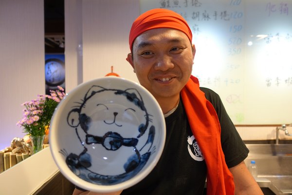 肥猫漁夫 海鮮丼專賣店:(胖樺食記)東北角當季海產直送丼飯專賣店「肥貓漁夫」。近捷運中山國小站NT. 180就有高CP值丼飯可品嘗