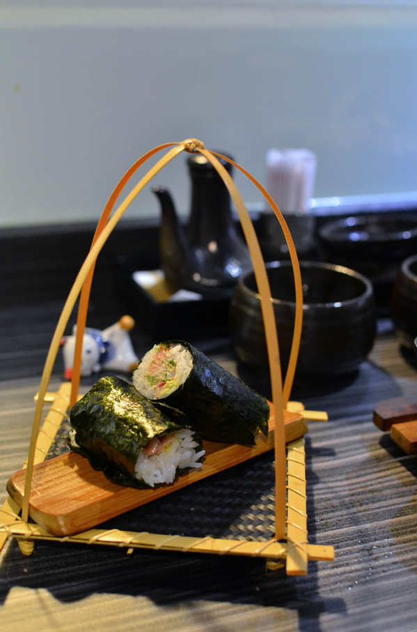 肥猫漁夫 海鮮丼專賣店:『台北||中山國小』帶給你一整碗的甘甜鮮美-肥貓漁夫 海鮮丼專賣店