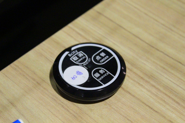 ㄔ鍋了：[台南]貴婦三層澎派小火鍋  ㄔ鍋了石頭鍋。涮涮鍋