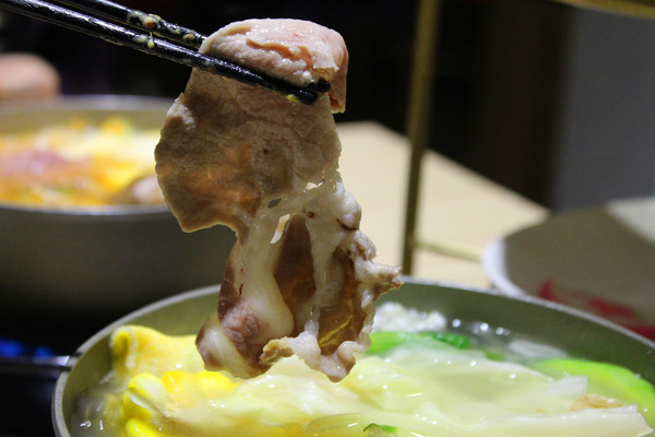 ㄔ鍋了：[台南]貴婦三層澎派小火鍋  ㄔ鍋了石頭鍋。涮涮鍋