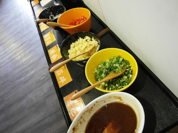 ㄔ鍋了:【台南||永康】ㄔ鍋了──你吃過部隊鍋口味的火鍋嗎?天冷了,吃鍋吧!