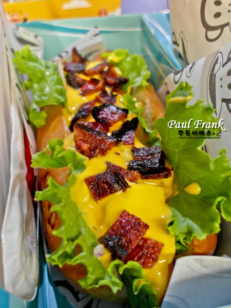 Paul Frank 大嘴猴：台南 中西區． 可愛大嘴猴來了 就住在小西門  Paul Frank Hot Dog