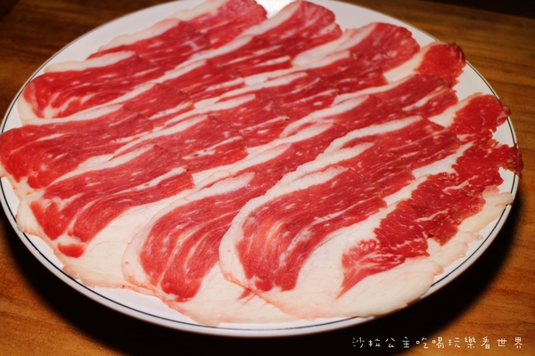 八條麻辣鍋:台北中山火鍋『八條麻辣鍋』宵夜/林森北/八條通/台灣黃牛胸肉