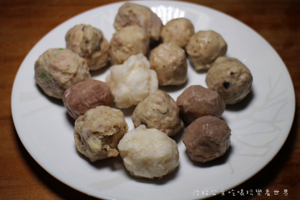 八條麻辣鍋:台北中山火鍋『八條麻辣鍋』宵夜/林森北/八條通/台灣黃牛胸肉