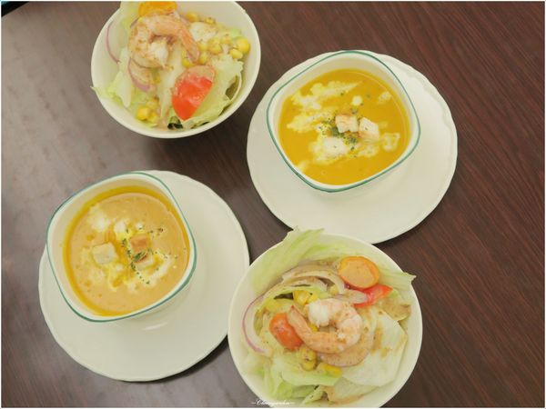 咖啡因Cafe ing:新北 咖啡因咖啡館 Café ing~超牽絲。粉紅明太子鮮蝦燉飯