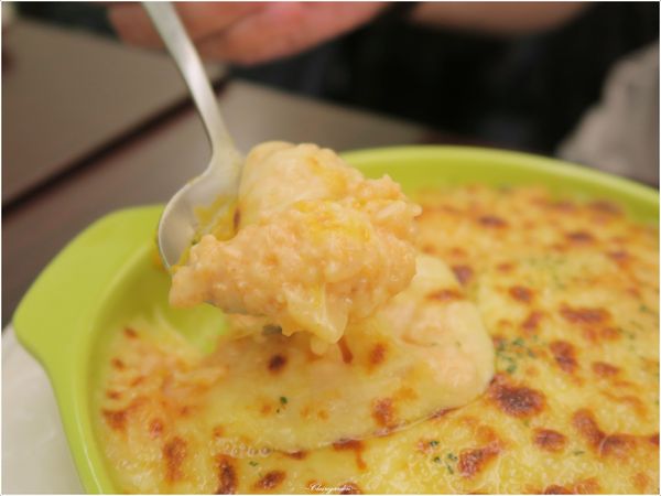 咖啡因Cafe ing:新北 咖啡因咖啡館 Café ing~超牽絲。粉紅明太子鮮蝦燉飯