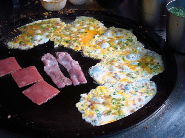 【桃園美食】龜山無名蛋包飯-創新台式蛋包飯早餐