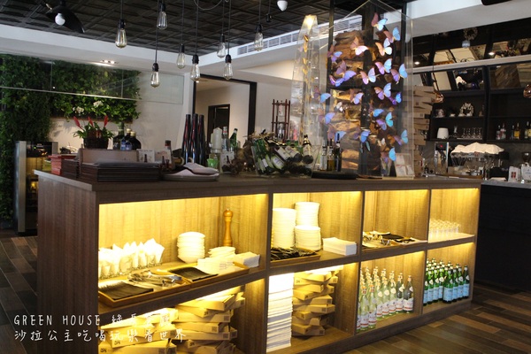 綠房餐廳 Green House:台北‧忠孝新生美食『綠房餐廳 Green House』正統拿坡里披薩認證