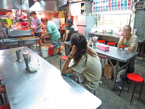 【三重熱炒】生炒花枝-隱藏菜市場裡的人氣熱炒店