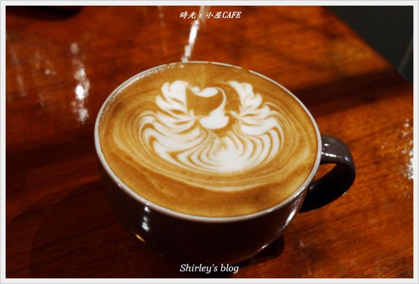 時光,小屋 CAFE:捷運中山站‧時光。小屋CAFE