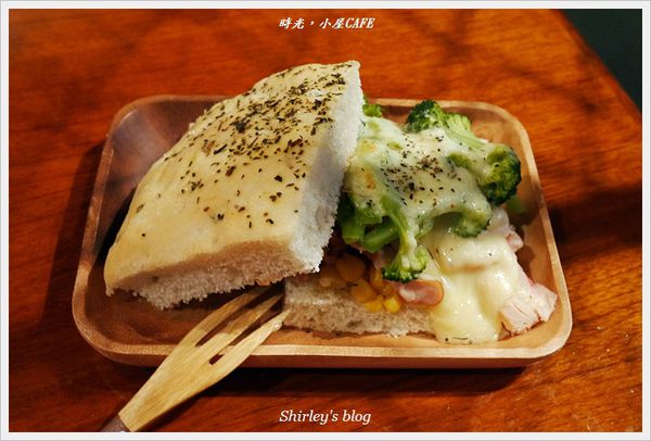 時光,小屋 CAFE:捷運中山站‧時光。小屋CAFE