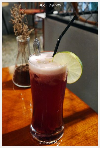 時光,小屋 CAFE:捷運中山站‧時光。小屋CAFE