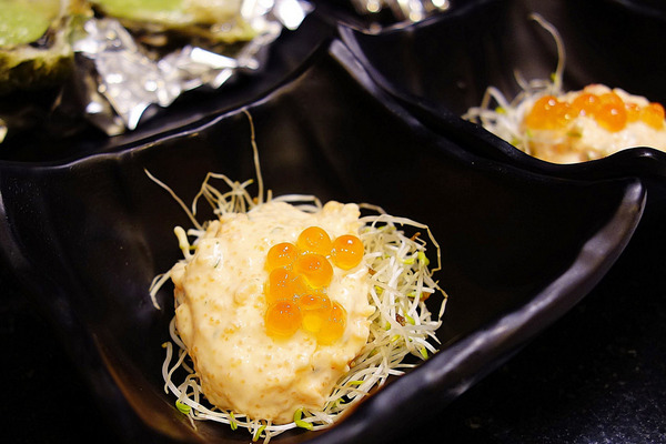 八田帝王蟹鍋物吃到飽:【台北美食】八田帝王蟹鍋物吃到飽+新鮮海鮮吃到飽+牛小排、沙朗、松阪豬、永春捷運站