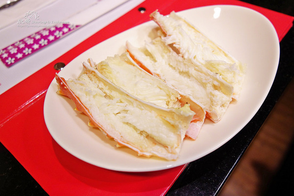 八田帝王蟹鍋物吃到飽:【台北美食】八田帝王蟹鍋物吃到飽+新鮮海鮮吃到飽+牛小排、沙朗、松阪豬、永春捷運站