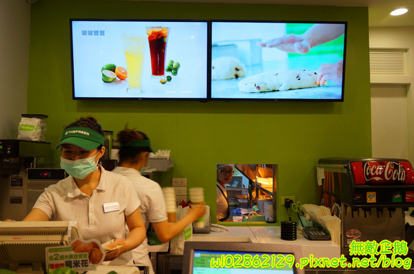 樂檸漢堡(台南西門店)：【台南-中西區】嘉義x漢堡...一起挑戰大俠吧~來樂檸，記得穿短褲!《樂檸漢堡》