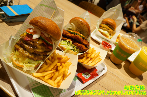 樂檸漢堡(台南西門店)：【台南-中西區】嘉義x漢堡...一起挑戰大俠吧~來樂檸，記得穿短褲!《樂檸漢堡》