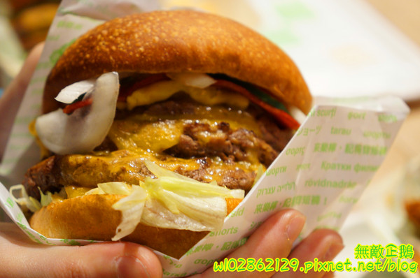樂檸漢堡(台南西門店)：【台南-中西區】嘉義x漢堡...一起挑戰大俠吧~來樂檸，記得穿短褲!《樂檸漢堡》